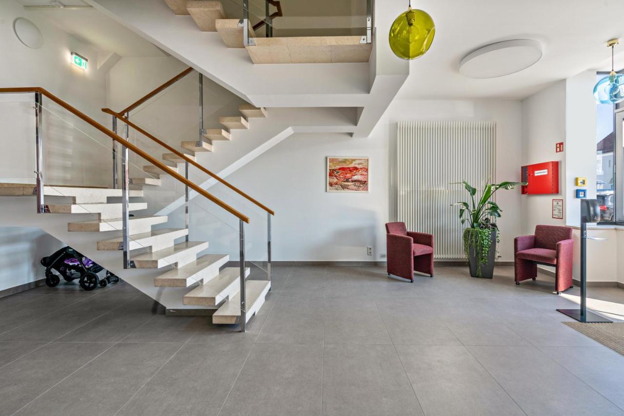 Huber Living Basic 203 Germering Exterior foto